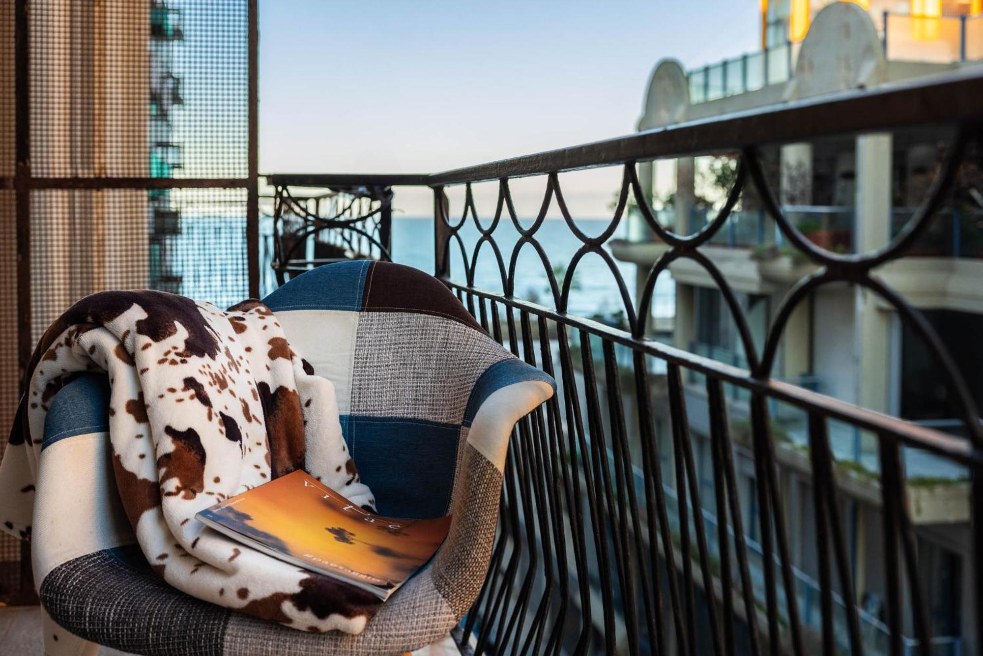Casa Dei Visionari - Mare Appartement Bari Buitenkant foto